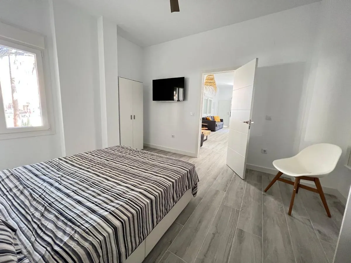 Apartamento Playa De La Misericordia Málaga España